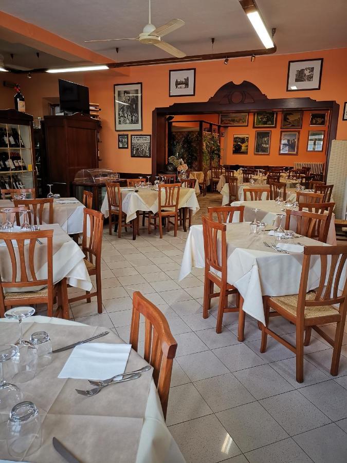 Osteria Dei Locandieri 아바디아산살바토레 외부 사진